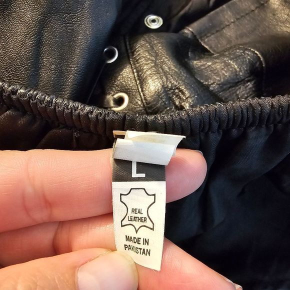 Leather vest/top - Picture 8 of 15